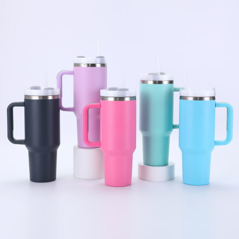 定製批發40oz汽車杯大容量帶吸管手柄杯車載304不銹鋼保溫杯【宜家良品百貨】