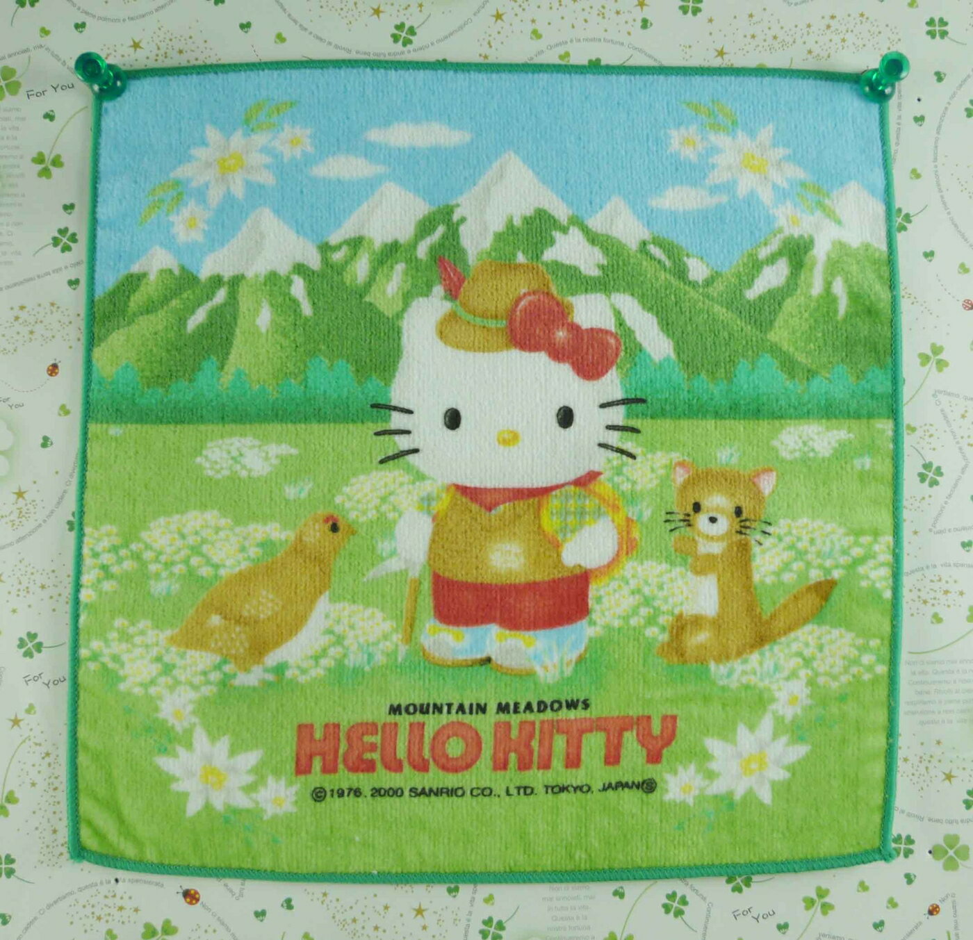 【震撼精品百貨】Hello Kitty 凱蒂貓 方巾-限量款-阿爾卑斯山 震撼日式精品百貨
