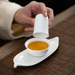 白瓷聞香杯套裝品茗杯杯墊三件套薄胎陶瓷茶具茶藝茶道培訓品茶師