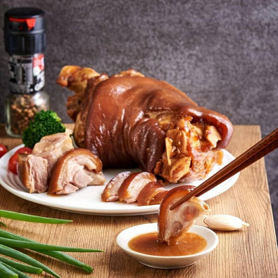 萬巒豬腳 (800g/900g)