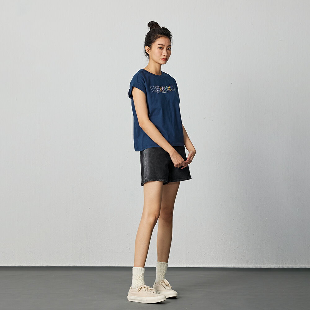 Lee 女款 涼感 腰邊刷白 中腰牛仔短褲 10.5oz Jade | Modern & Cooling 3