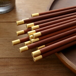 家用木筷日式木質筷子10雙套裝實木餐具高檔家庭尖頭防滑