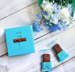 東京Tiffany藍tokyo campanella巧克力三層酥派餅乾超好吃美味五入組-現貨1＋預購