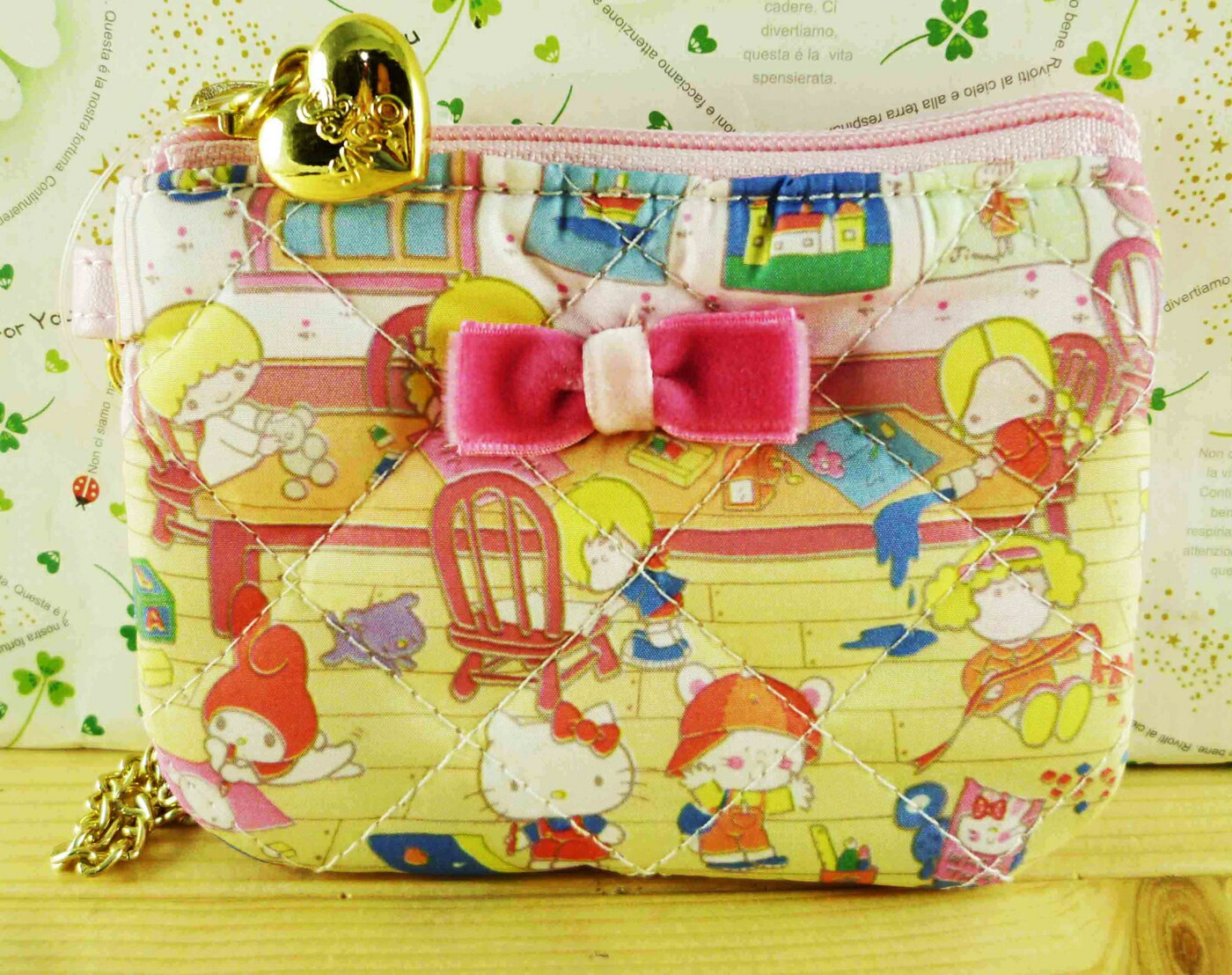【震撼精品百貨】Hello Kitty 凱蒂貓-證件零錢包-70' 震撼日式精品百貨