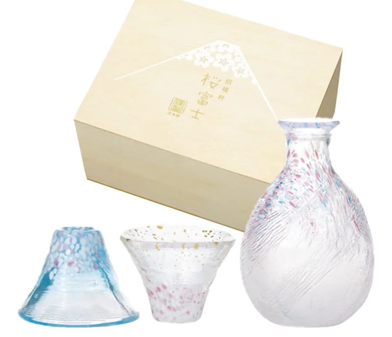 日本製東洋佐佐木| 富士山招福杯- 淡櫻・晴櫻清酒杯壺木箱套裝| 76尚宏