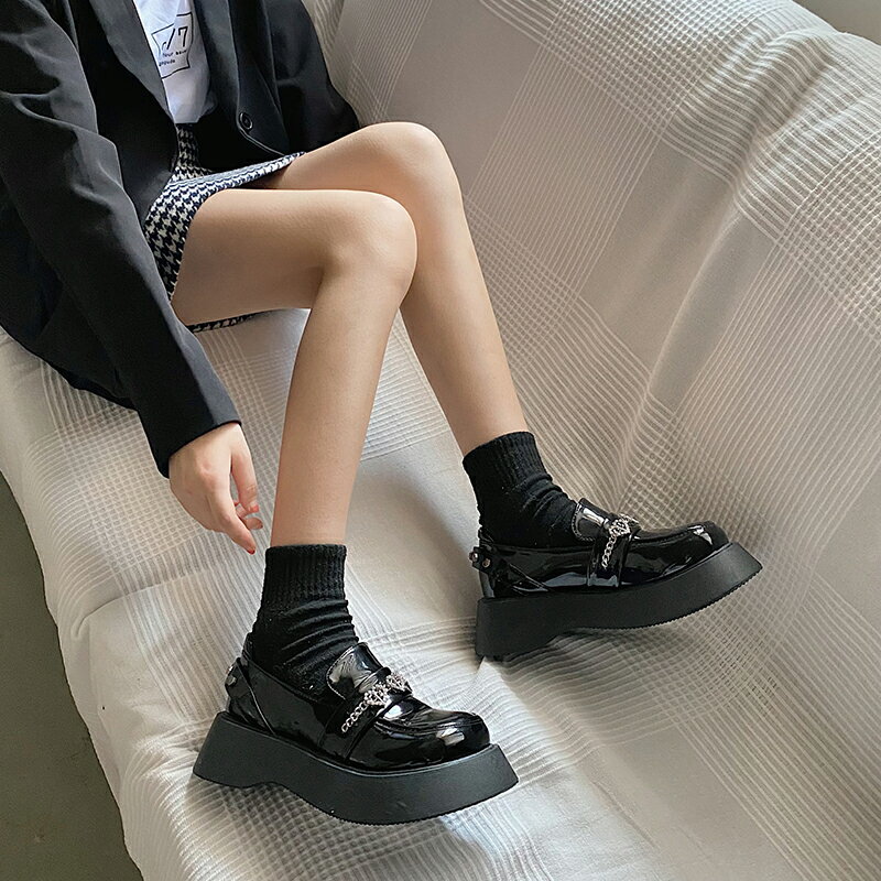 小皮鞋女春秋2021新款復古日系軟妹黑色英倫風單鞋厚底鬆糕大頭鞋