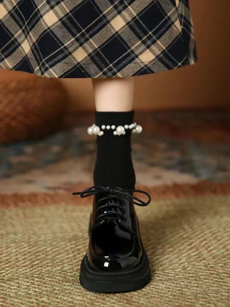 真皮亮面黑色休閑小皮鞋女2024新款百搭樂福鞋學院英倫系帶jk單鞋-貼心家居