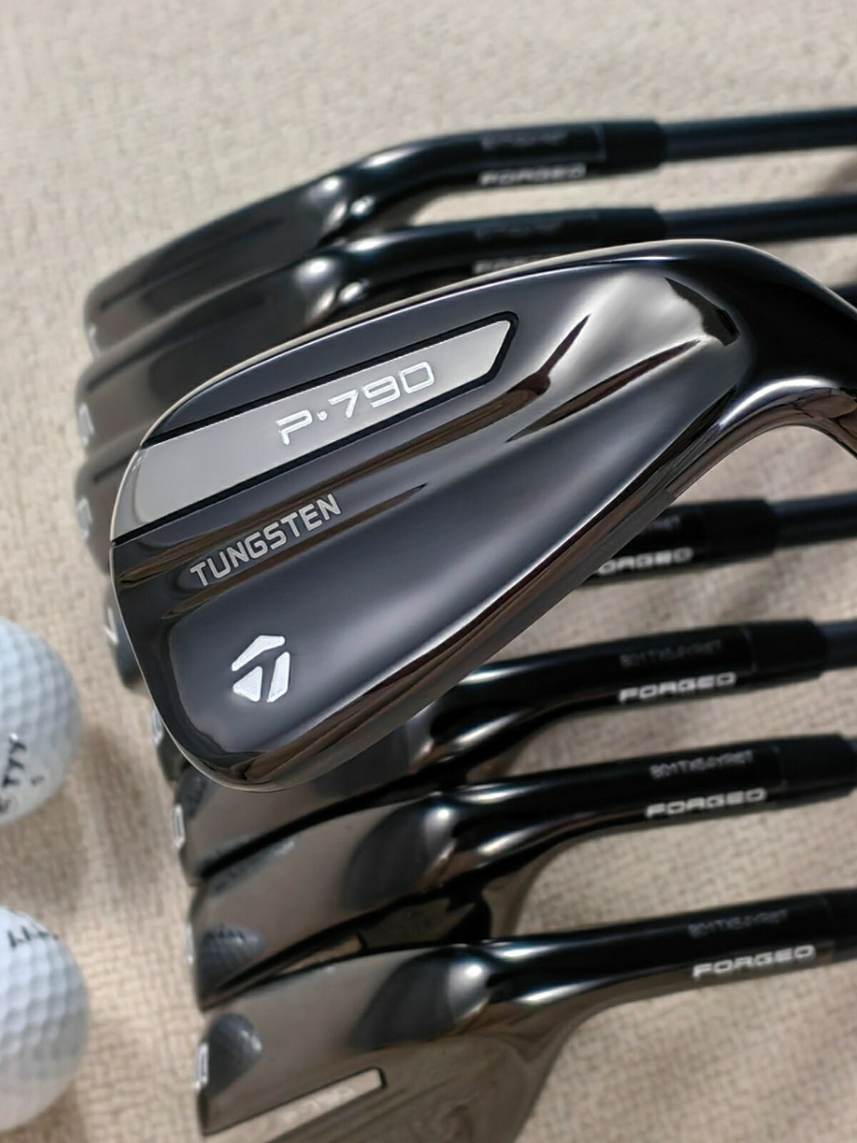 Taylormade泰勒梅高爾夫球桿 2023新款P790黑武士限量版鐵組8支