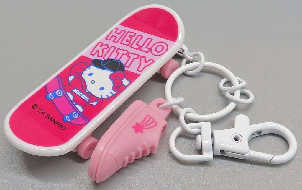 hello kitty三麗鷗角色Tanks Secret掛件滑板