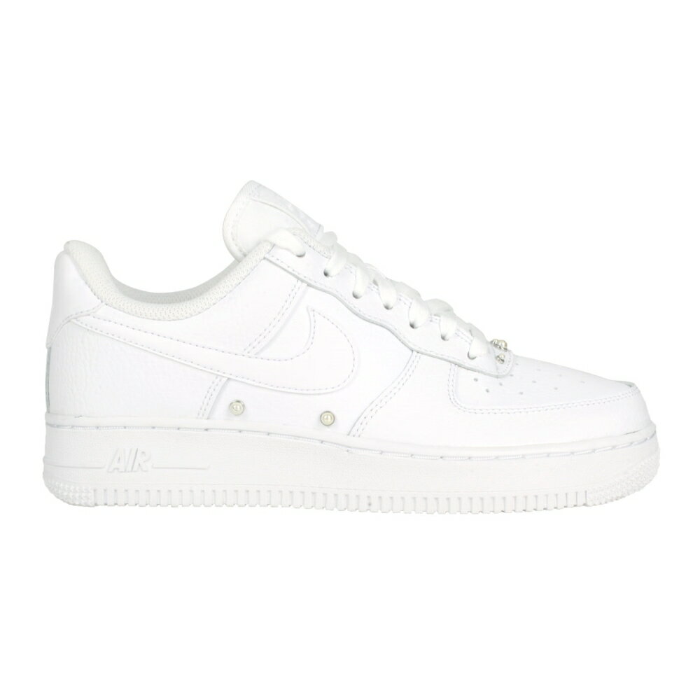 NIKE WMNS AIR FORCE 1 07 SE 女運動休閒鞋(免運 經典「DQ0231-100」≡排汗專家≡