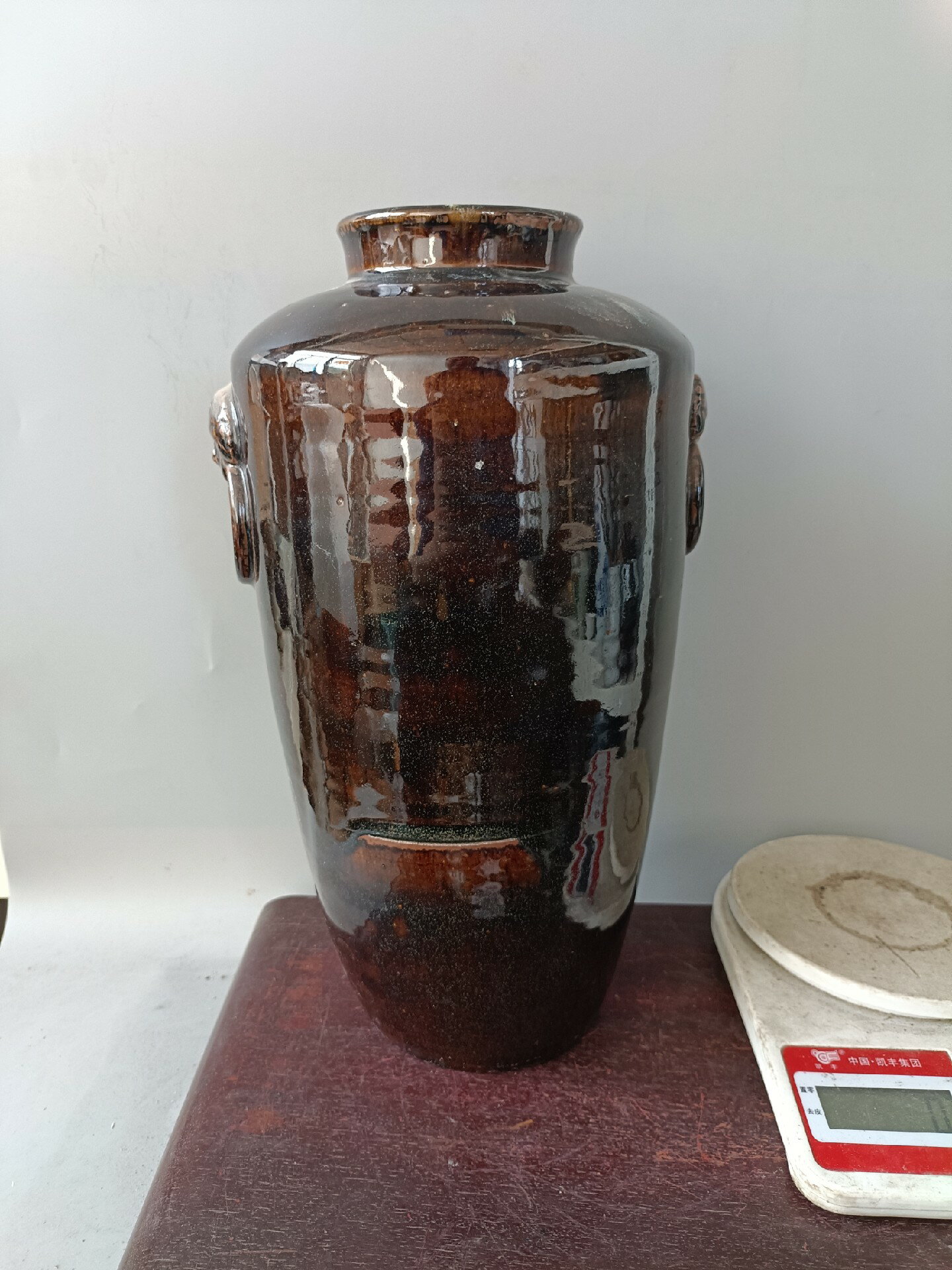 日本回流瓷器古董老紫金釉花瓶賞瓶，底修補，有一窯傷，別的沒毛