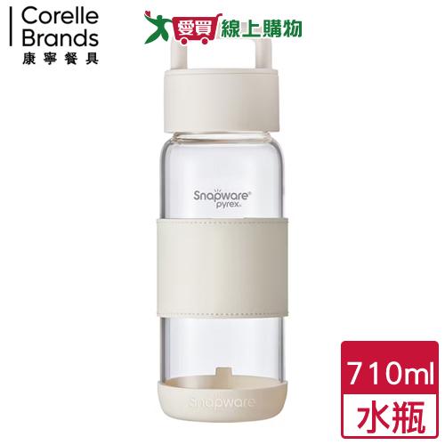 Corelle康寧 晶透手提耐熱玻璃水瓶 710ml 耐熱400度 提把 隔熱杯套 水杯 隨行杯 水壺【愛買】